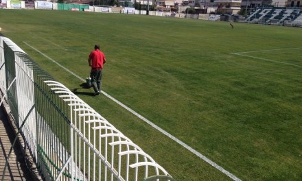 Ο Αντιδήμαρχος Μιχάλης Βρεττός παραδίδει το γήπεδο του Αχαρναικού έπειτα από την ανάπλαση